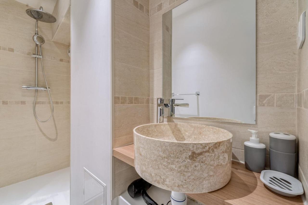 Beautiful Apartement With 2 Bedrooms In Paris Centre Extérieur photo